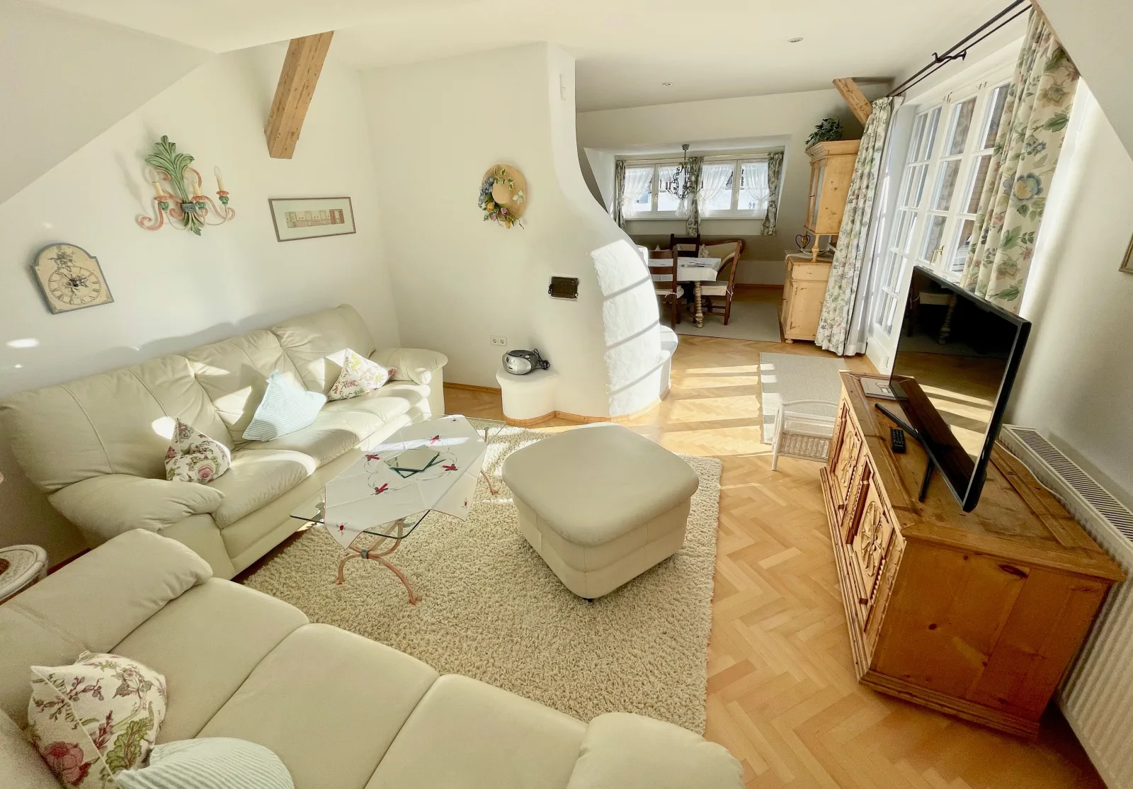 Apartment 5