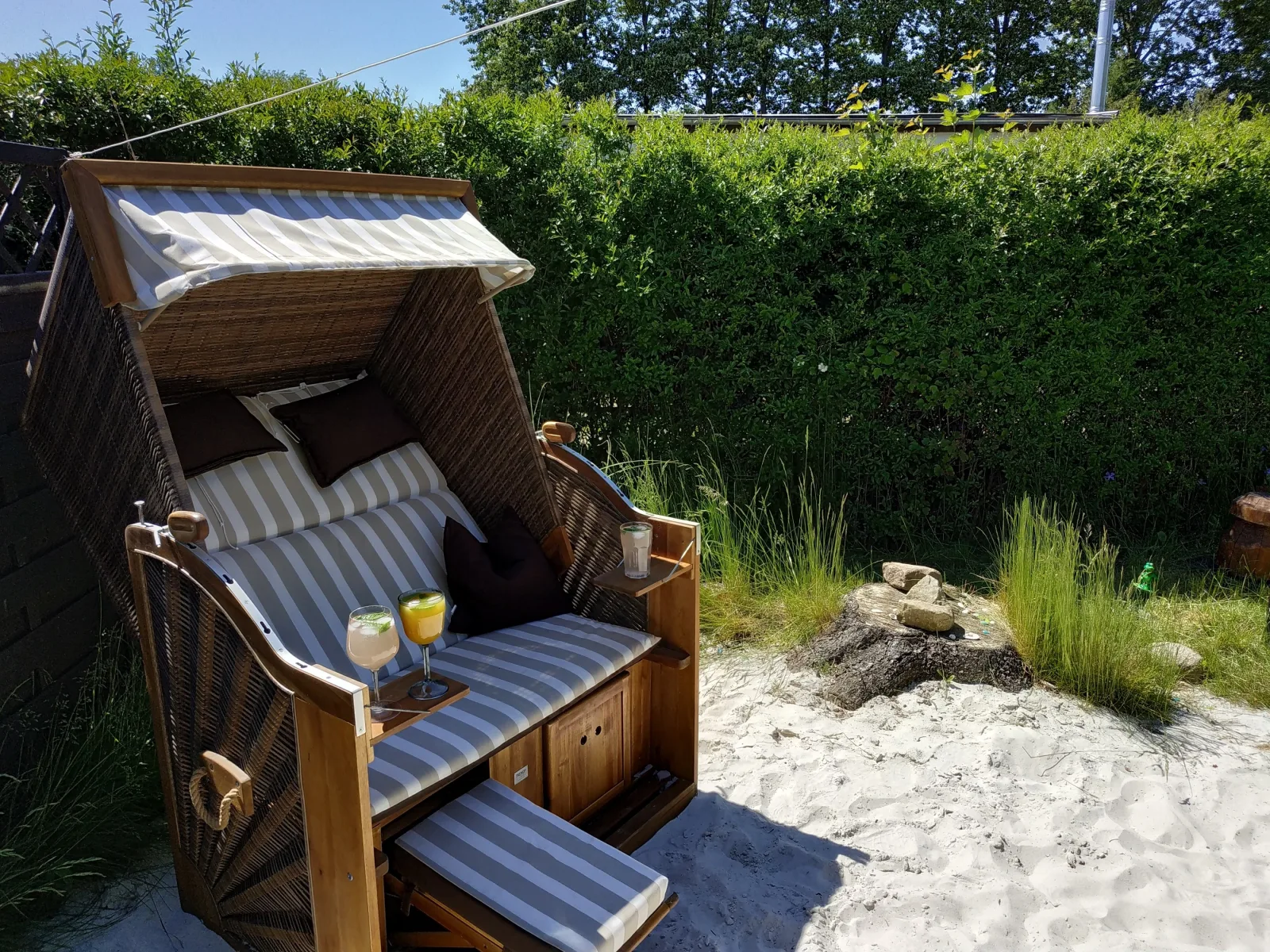 Hundefreundliches Ferienhaus in See- & Ostseenähe mit verglaster Terrasse