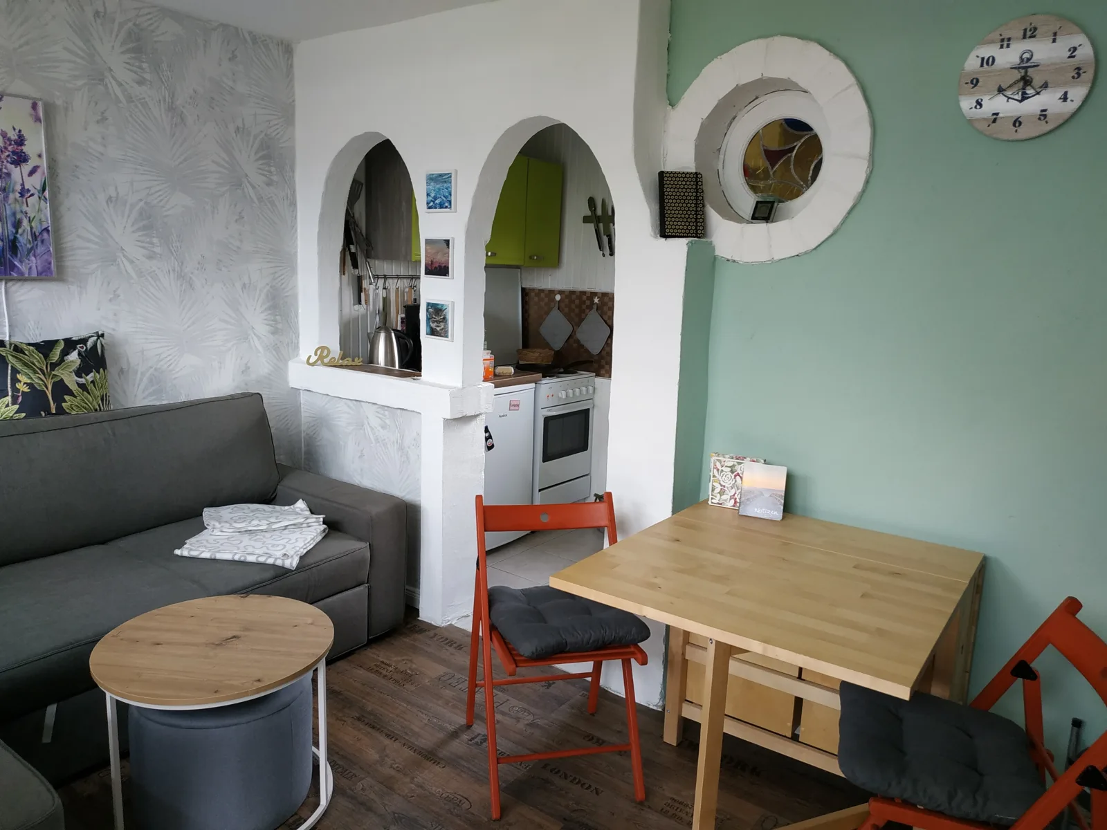 Hundefreundliches Ferienhaus in See- & Ostseenähe mit verglaster Terrasse