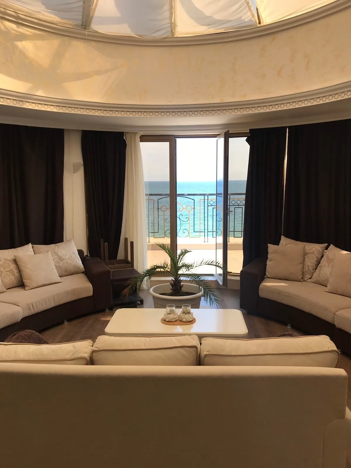 Penthouse Happy  Moments
