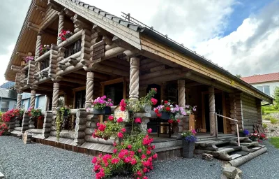 Hahnenkleer Hütte