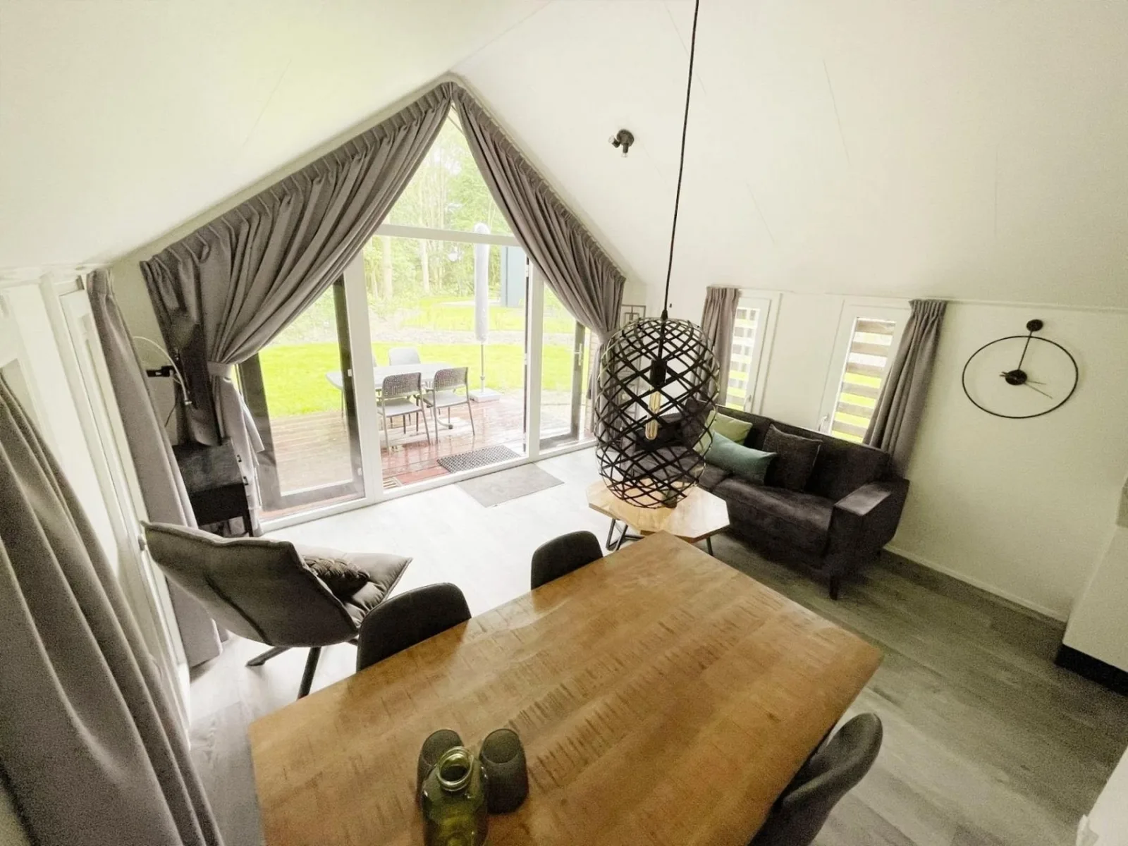 BEACHHOUSE VELUWEMEER in Strandnähe - mit extra großem Garten (inkl. Hallenbadnutzung)