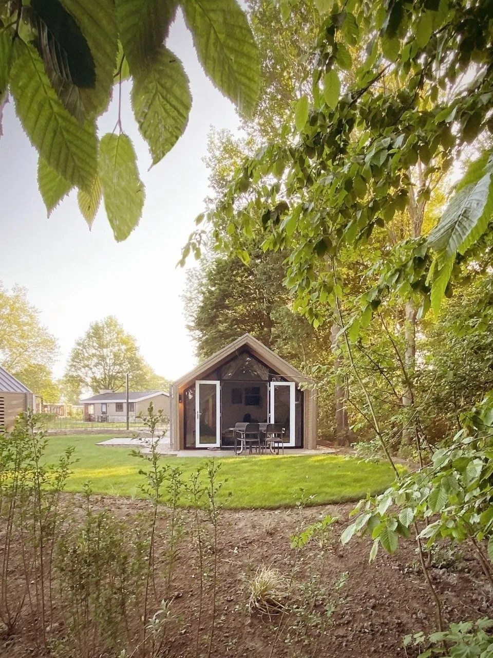 BEACHHOUSE VELUWEMEER in Strandnähe - mit extra großem Garten (inkl. Hallenbadnutzung)