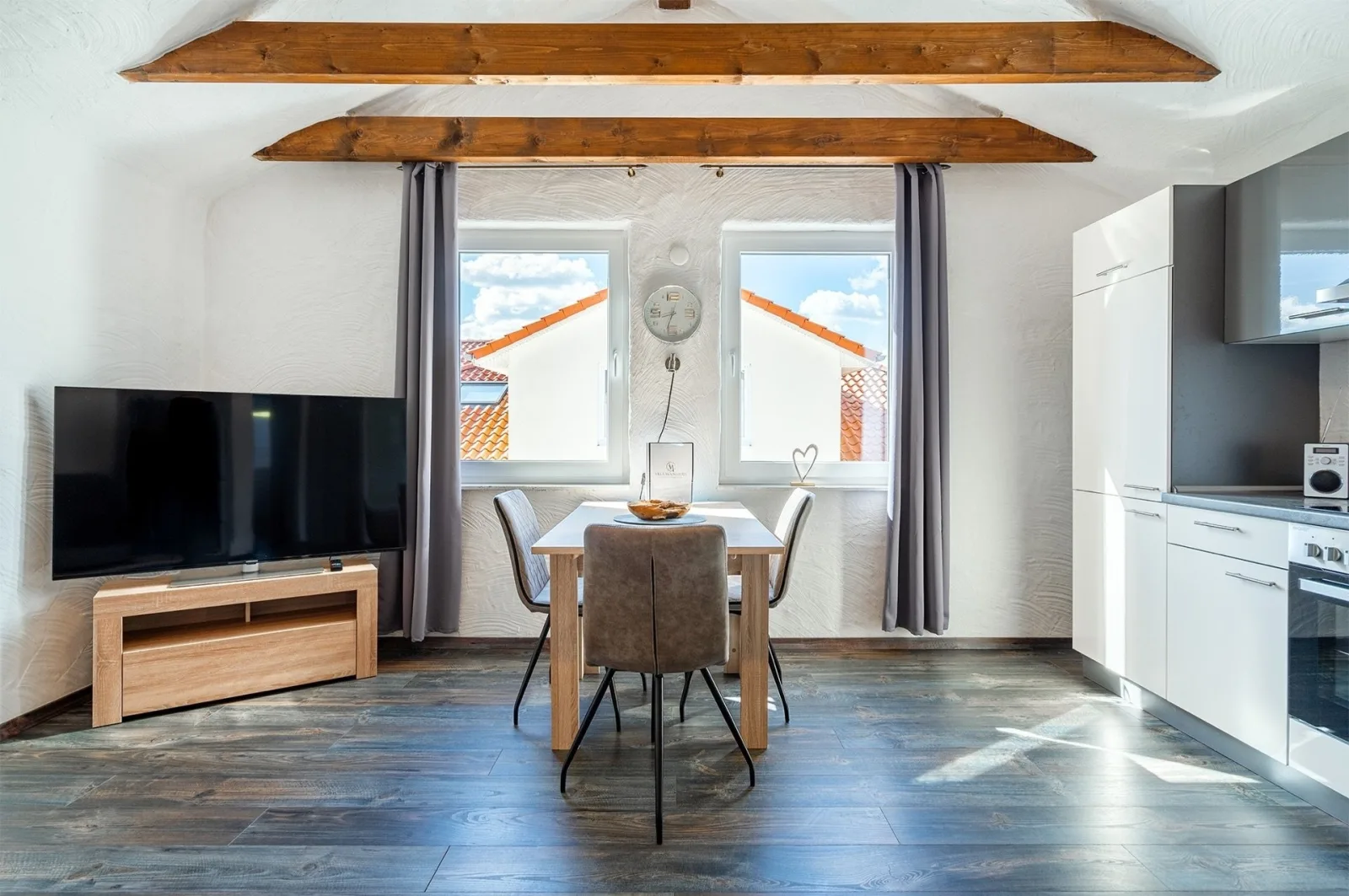 Nr. 6 Ewiges Meer mit Loggia