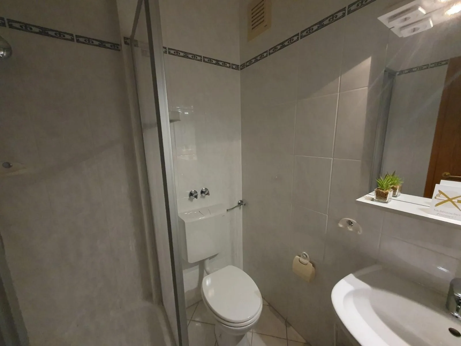 ABM Apartment 14