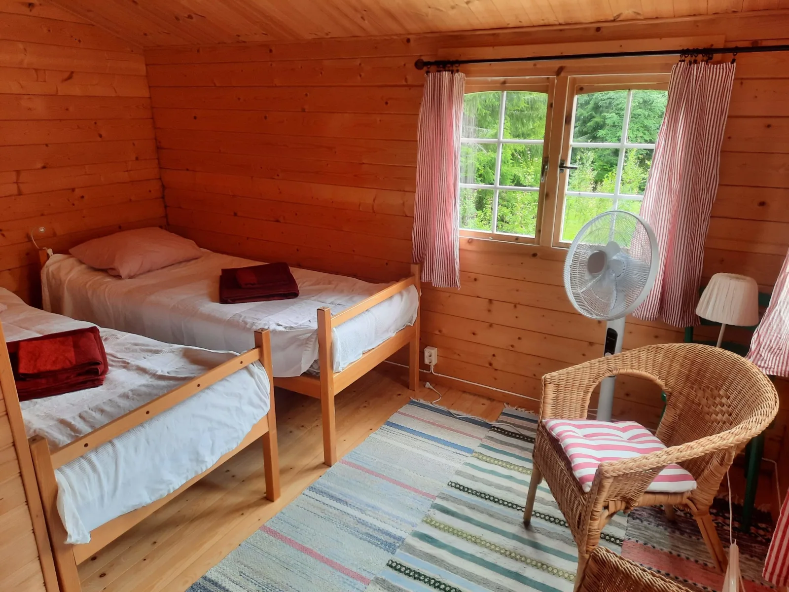 Wunderschönes Feriengrundstück mit Alleinlage im Wald