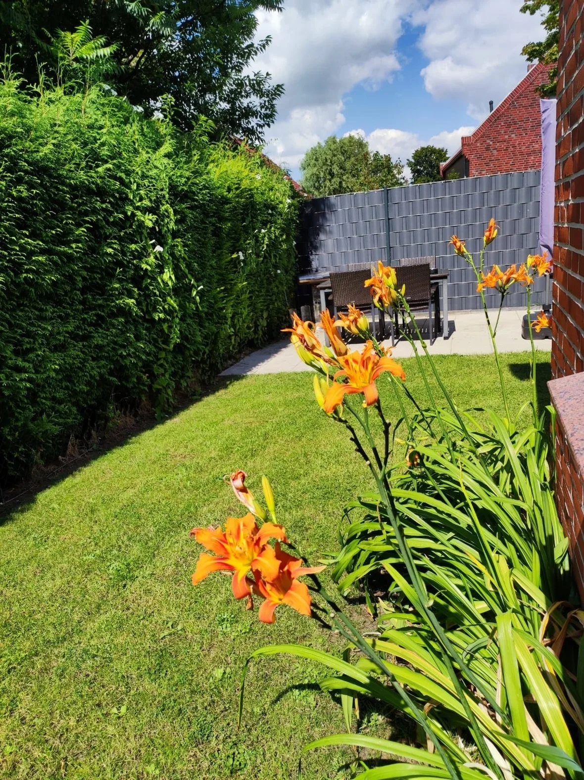 Heimelige Ferienwohnung Nesco mit Balkon und Garten