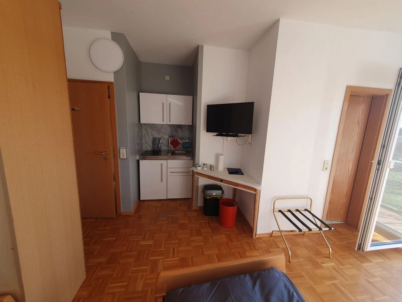 ABM Apartment 25