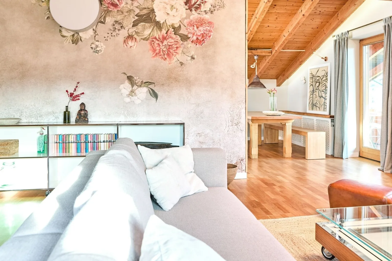Stilvolles, gepflegtes 5*Ferienloft am Chiemsee, Balkon