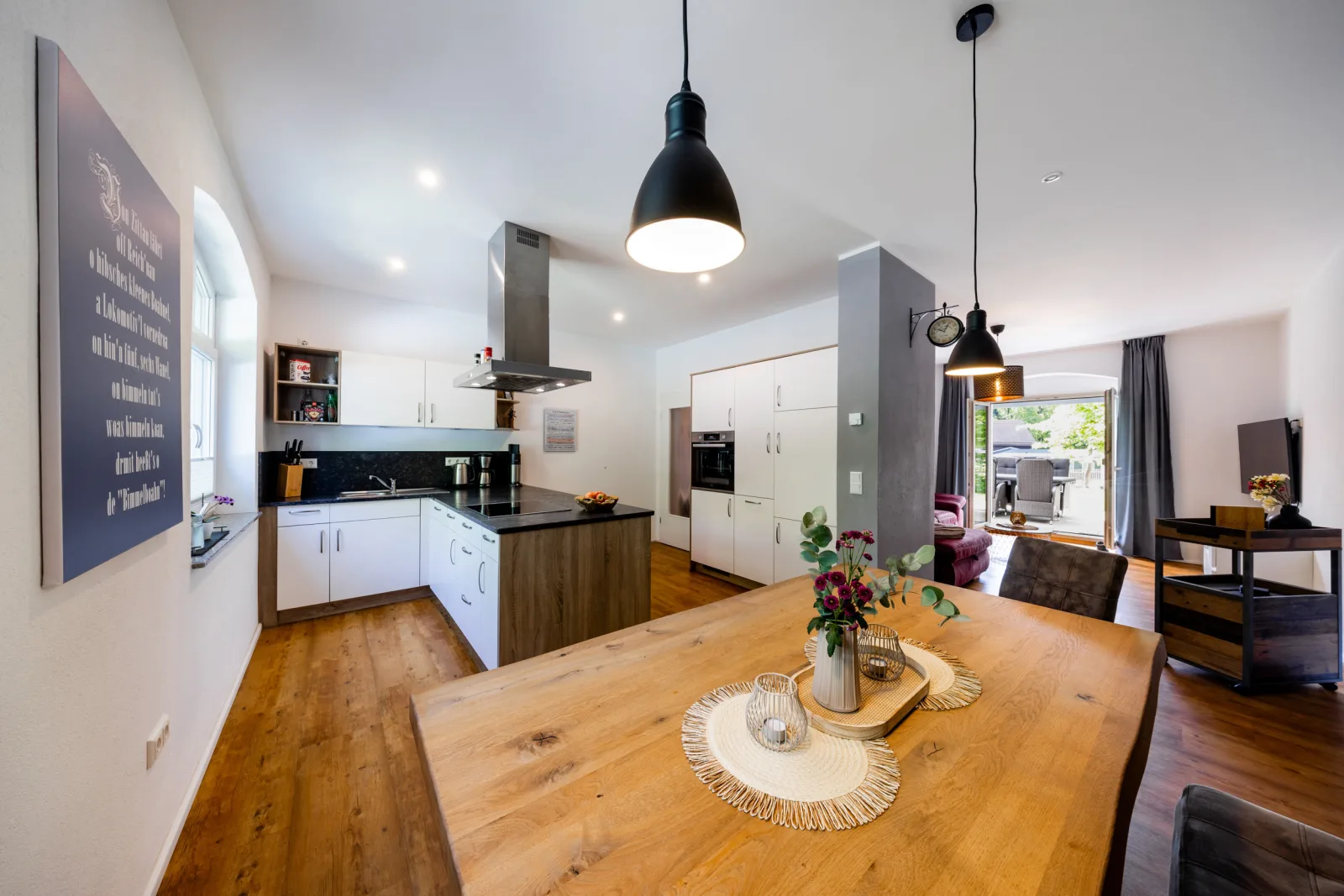 Ferienhaus Bimmelbahn- Familienferienhaus 100 m² am Dampflokbahnhof / Sauna / Trampolin/ Spielezimmer
