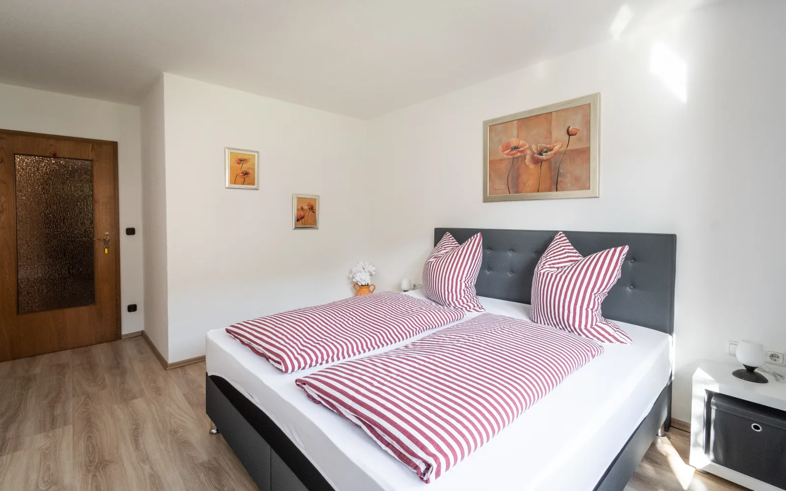Neu! Sonnige Terrassen-Ferienwohnung in den Bergen
