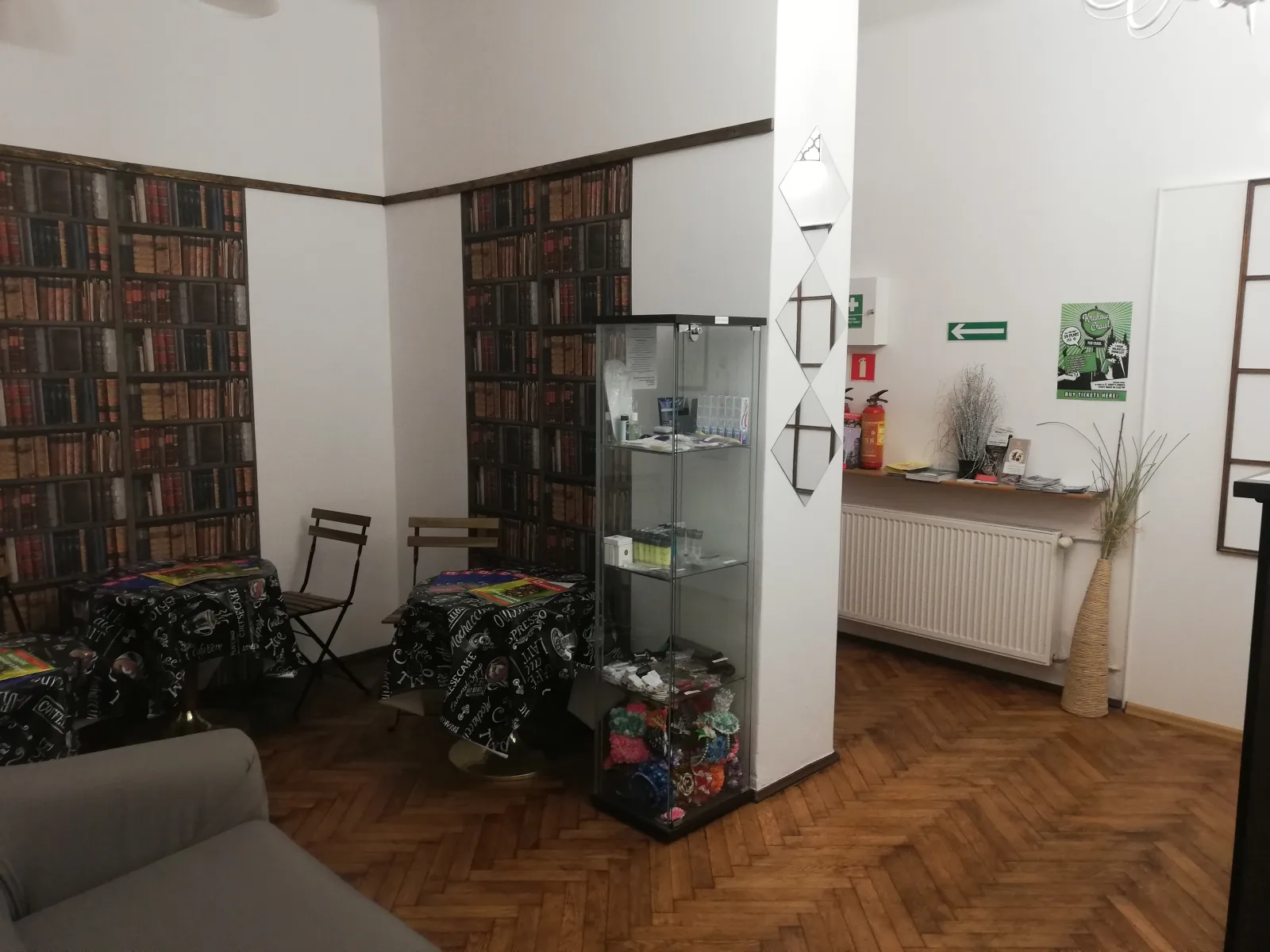 Triple room (Cracow Old Town)