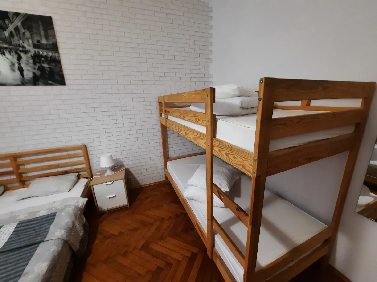 Family room for 5 guests (Cracow Old Town)