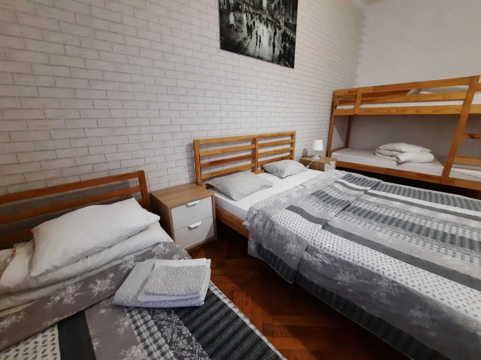 Family room for 5 guests (Cracow Old Town)