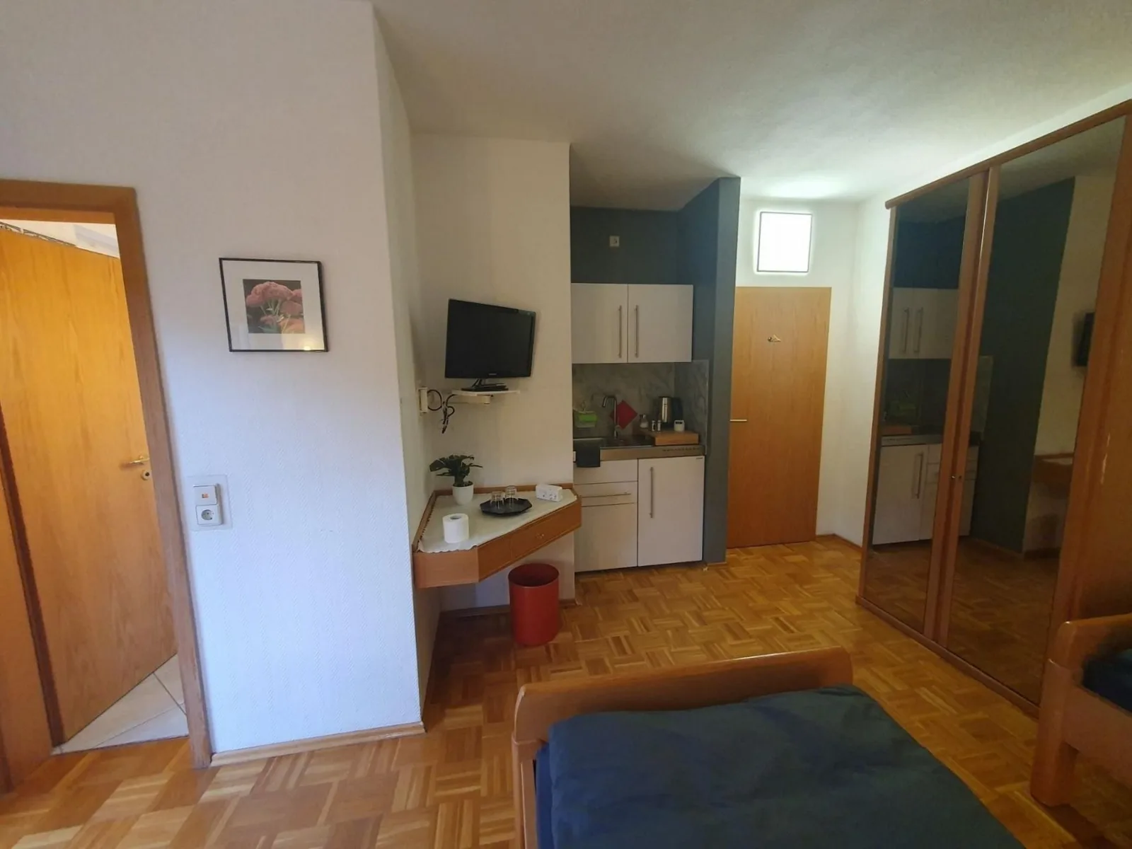 ABM Apartment 16