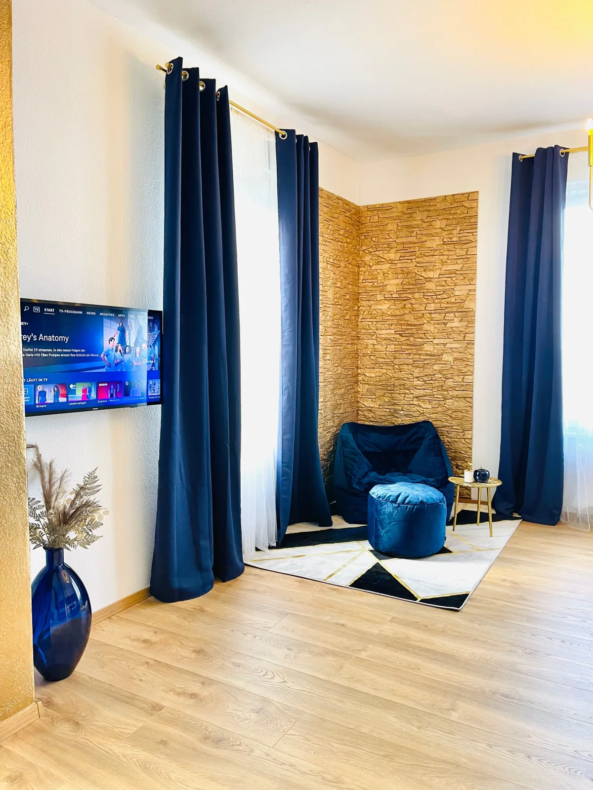 FeWo "Im Blauen" (Am Wildpark) - Parkplatz - Gem. Balkon - Garten - W-LAN  - Disney+