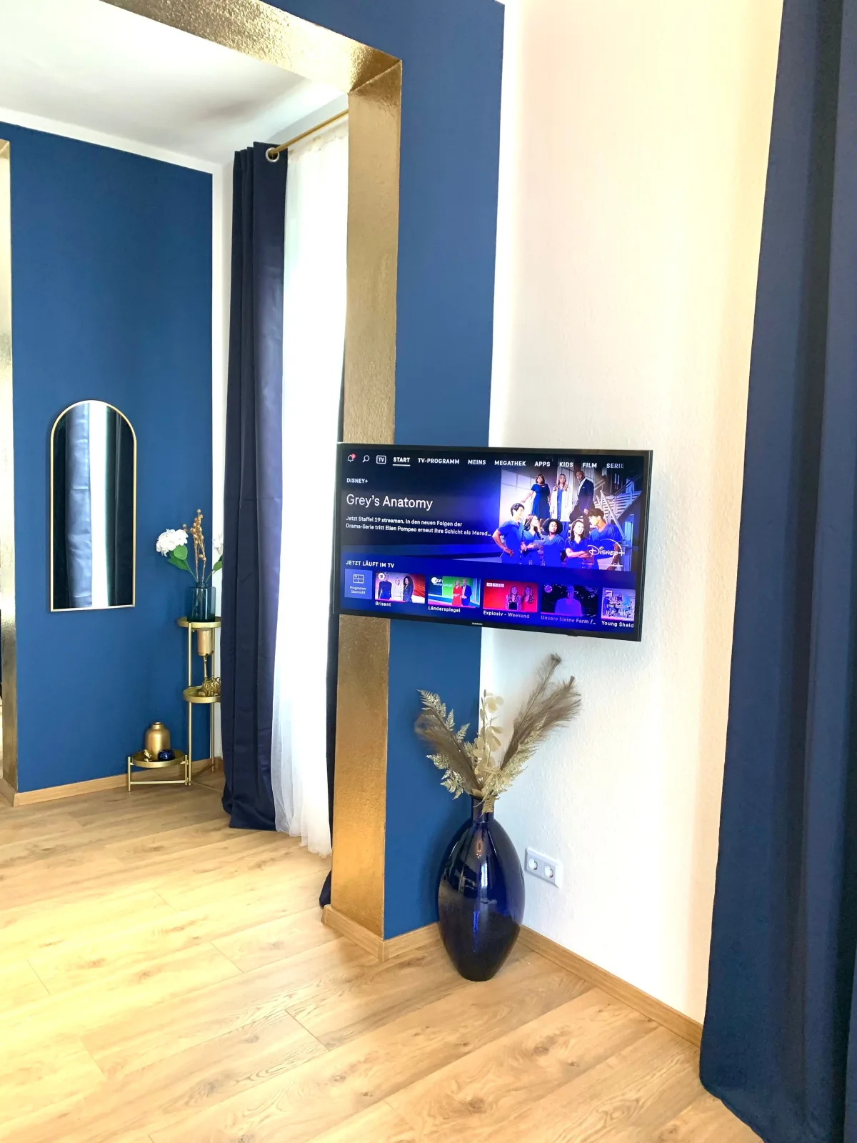 FeWo "Im Blauen" (Am Wildpark) - Parkplatz - Gem. Balkon - Garten - W-LAN  - Disney+