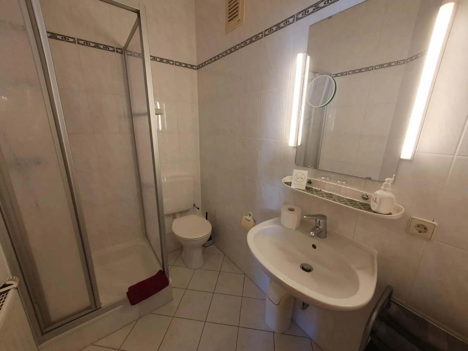 ABM Apartment 21