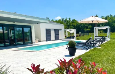 Villa mala Oaza