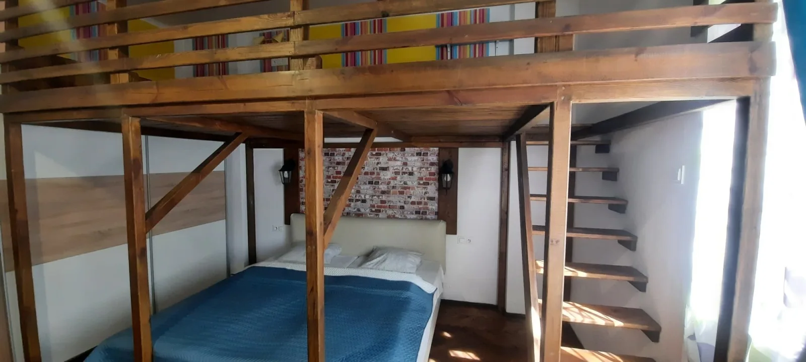 Family for 5 guests (Cracow Old Town)