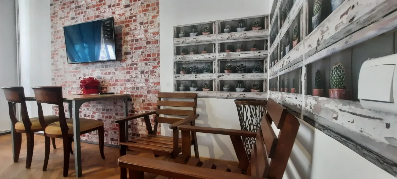 Family for 5 guests (Cracow Old Town)