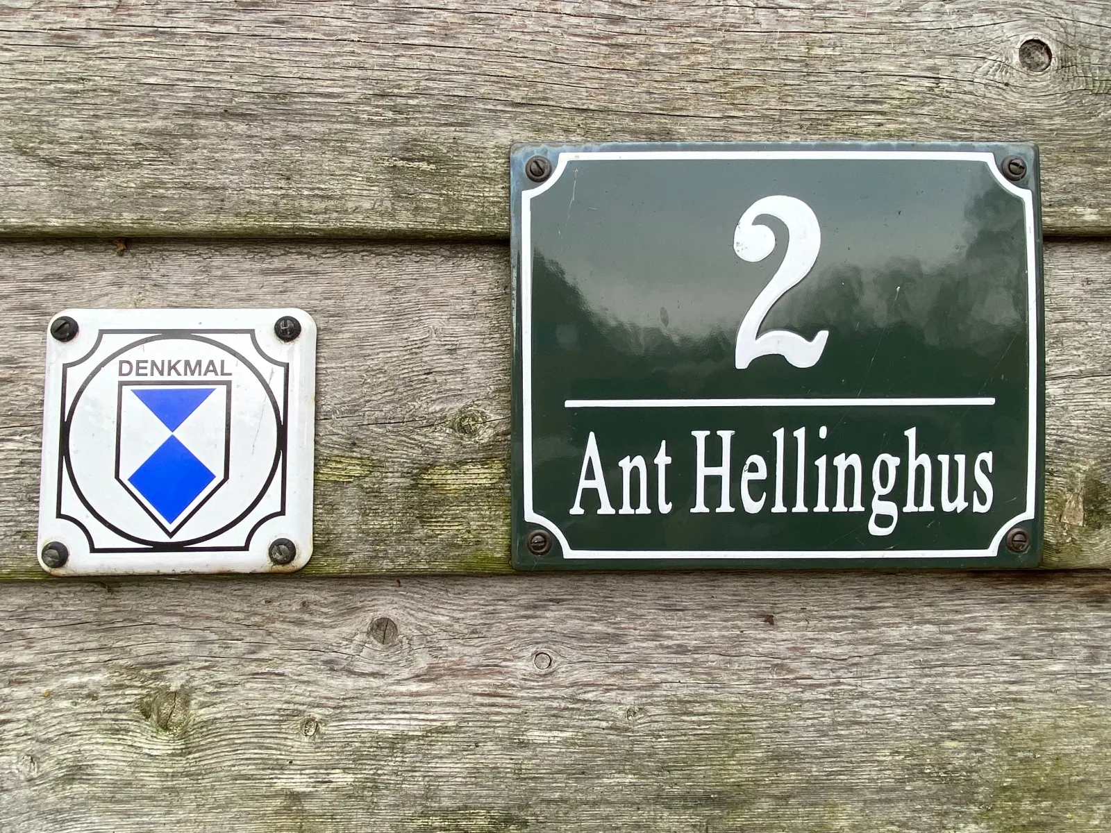 Deichhaus am Greetsieler Hafen / "Oma Geertje"
