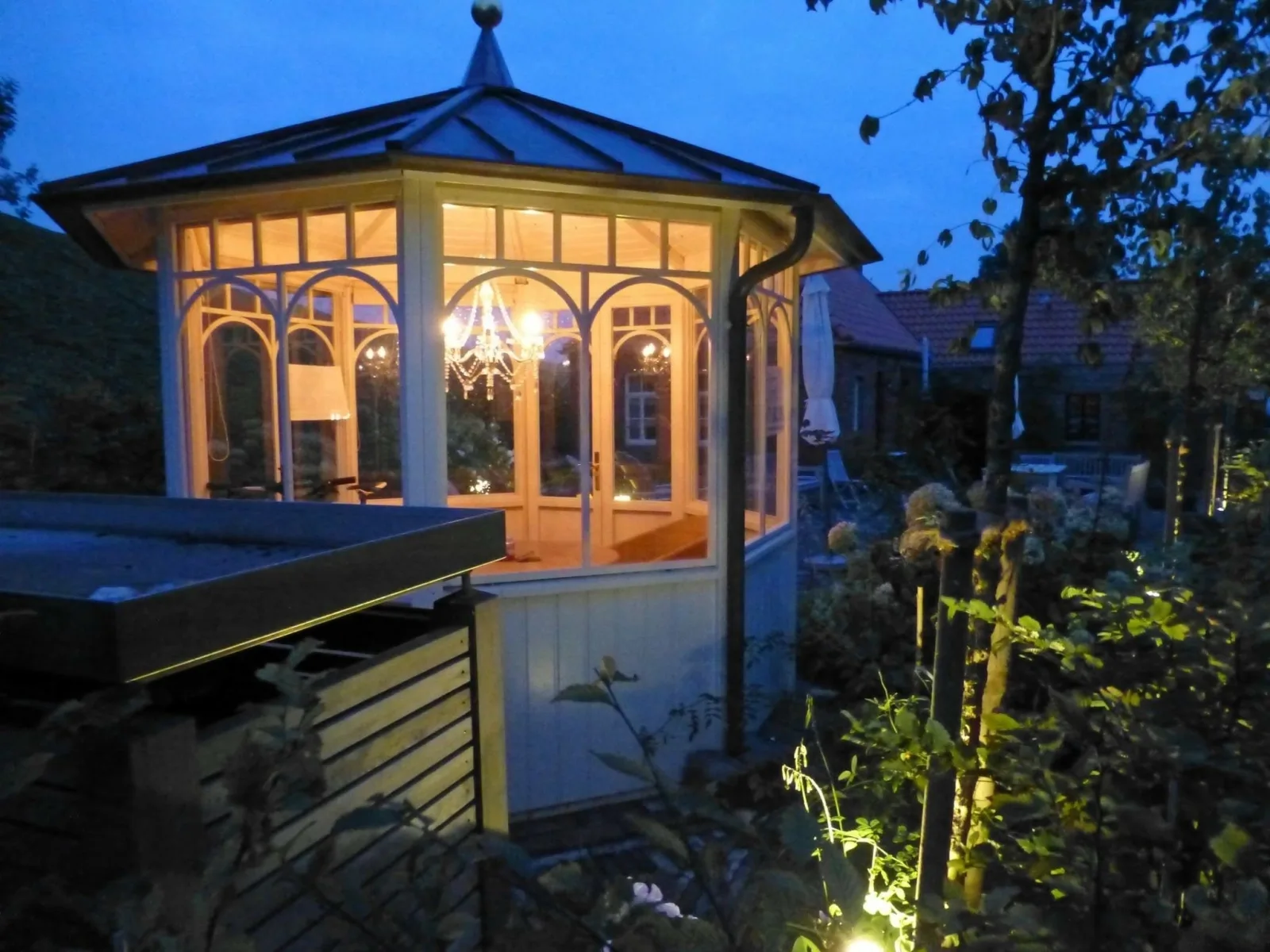 Deichhaus am Greetsieler Hafen / "Oma Geertje"