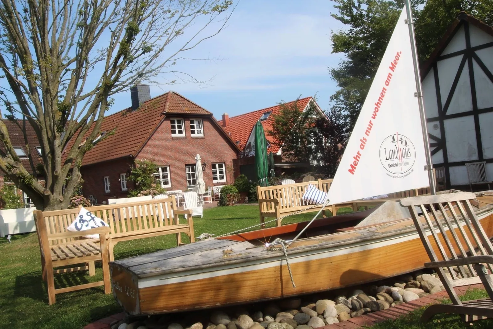 Landhaus Greetsiel am Hafen / "Kapitänsbrücke I"