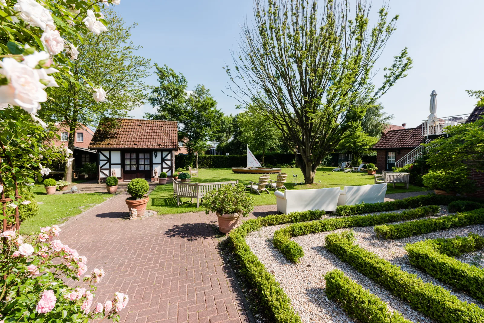 Landhaus Greetsiel am Hafen / "Ostfriesenrose"