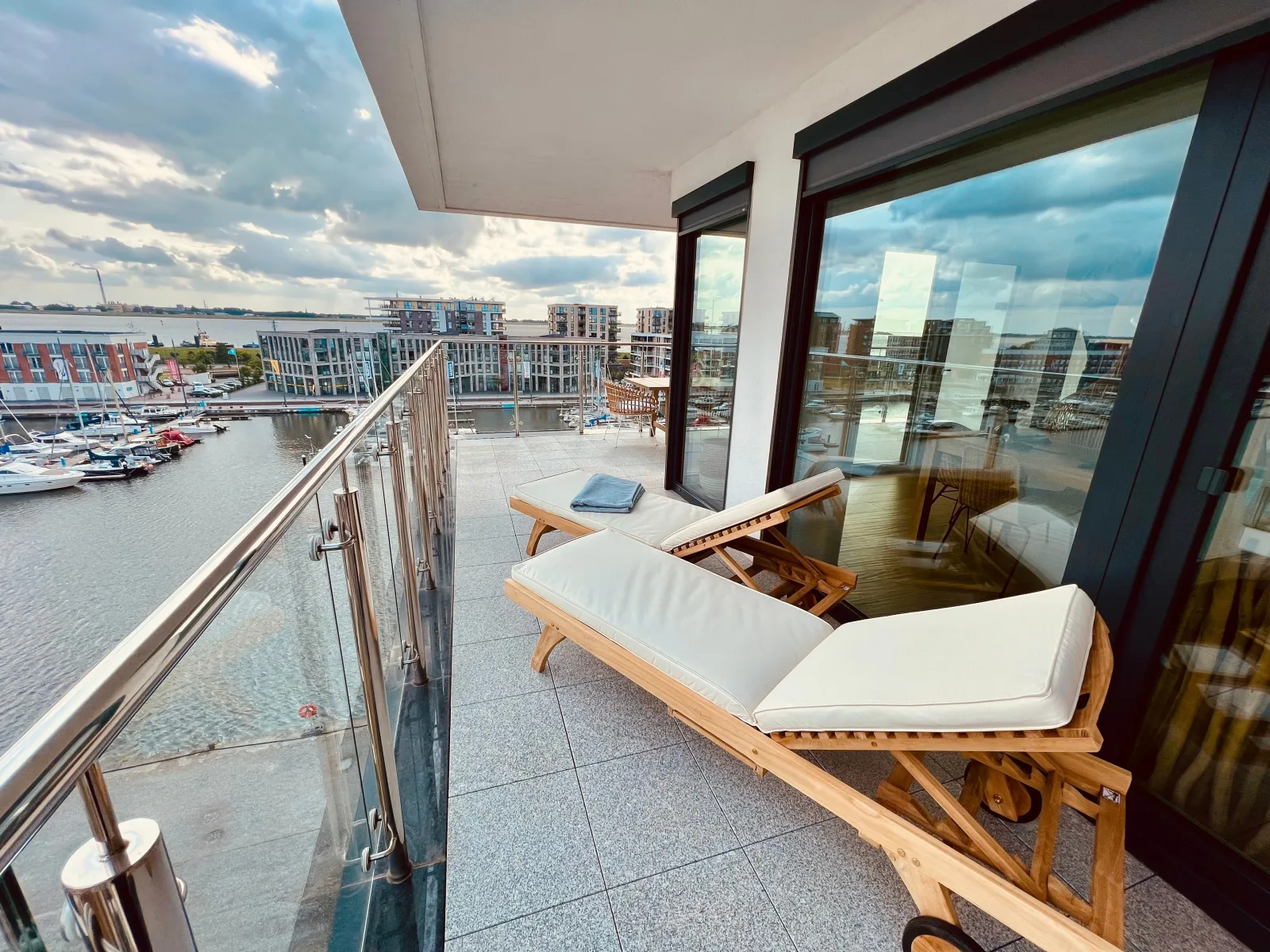 COAST HOUSE Seaside Loft