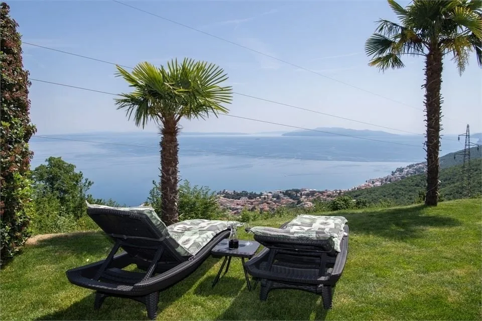 BELA VISTA 5 Appartements Opatija