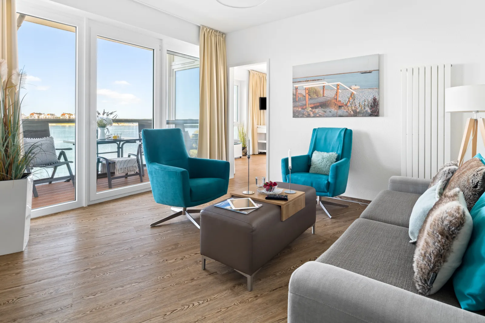 Nordmole 11 Panorama-Wasserwohnung