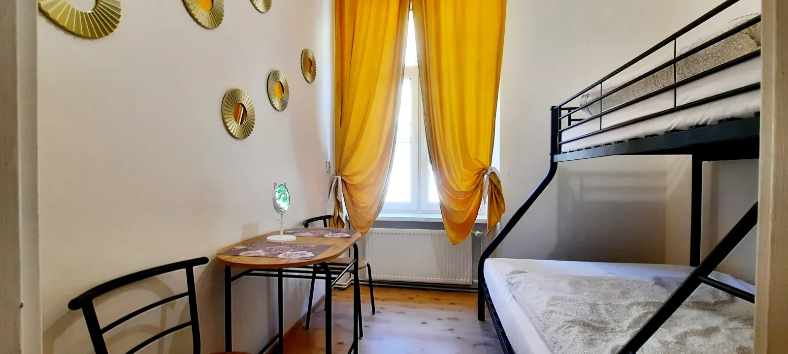 2 Bedrooms apartament (Cracow Old Town)