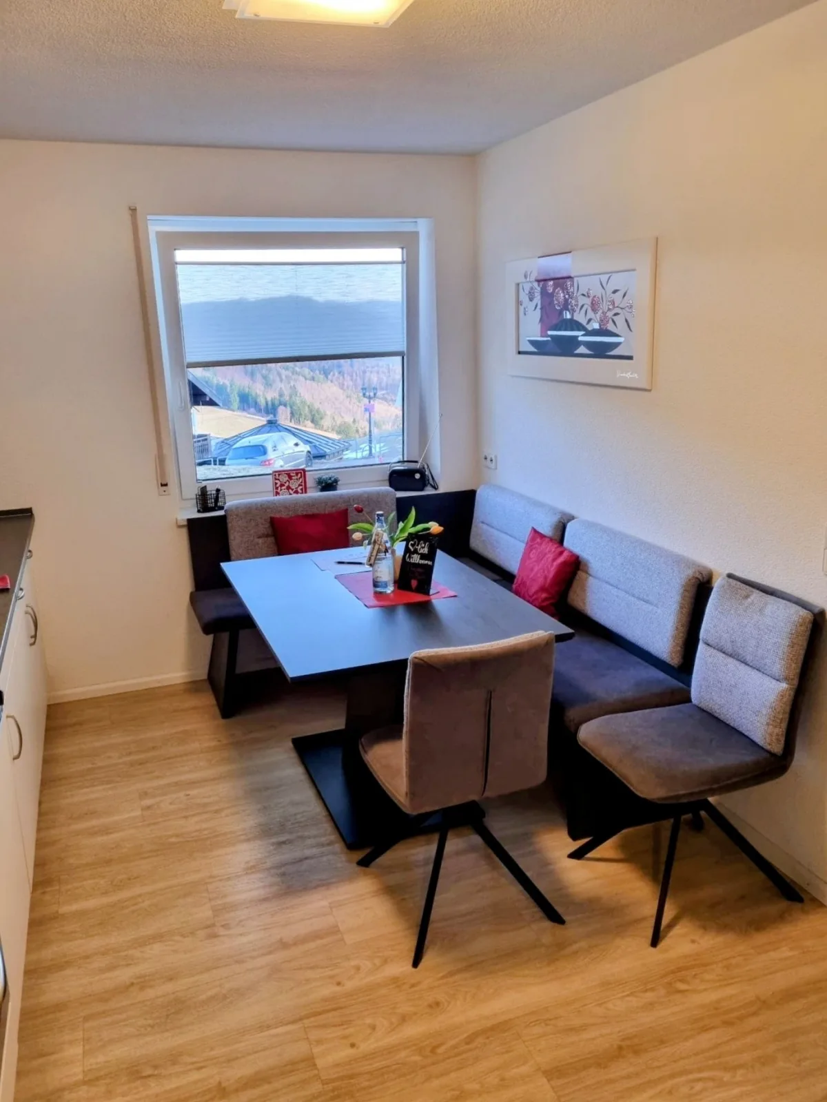 "Schwarzwaldblick" Ferienwohnung 2-4 Pers. (65qm), schöne ruhige Südhanglage mit herrl. Aussicht