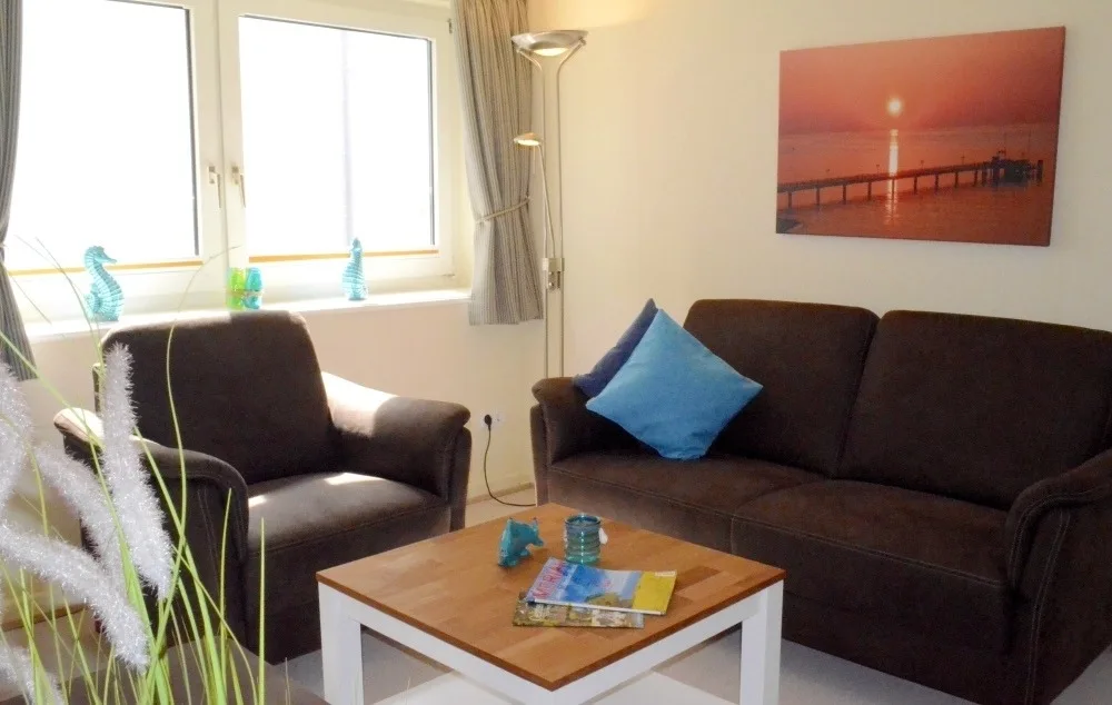 Maris Ferienwohnung Nr. 48 (OG mit Balkon und Meerblick)