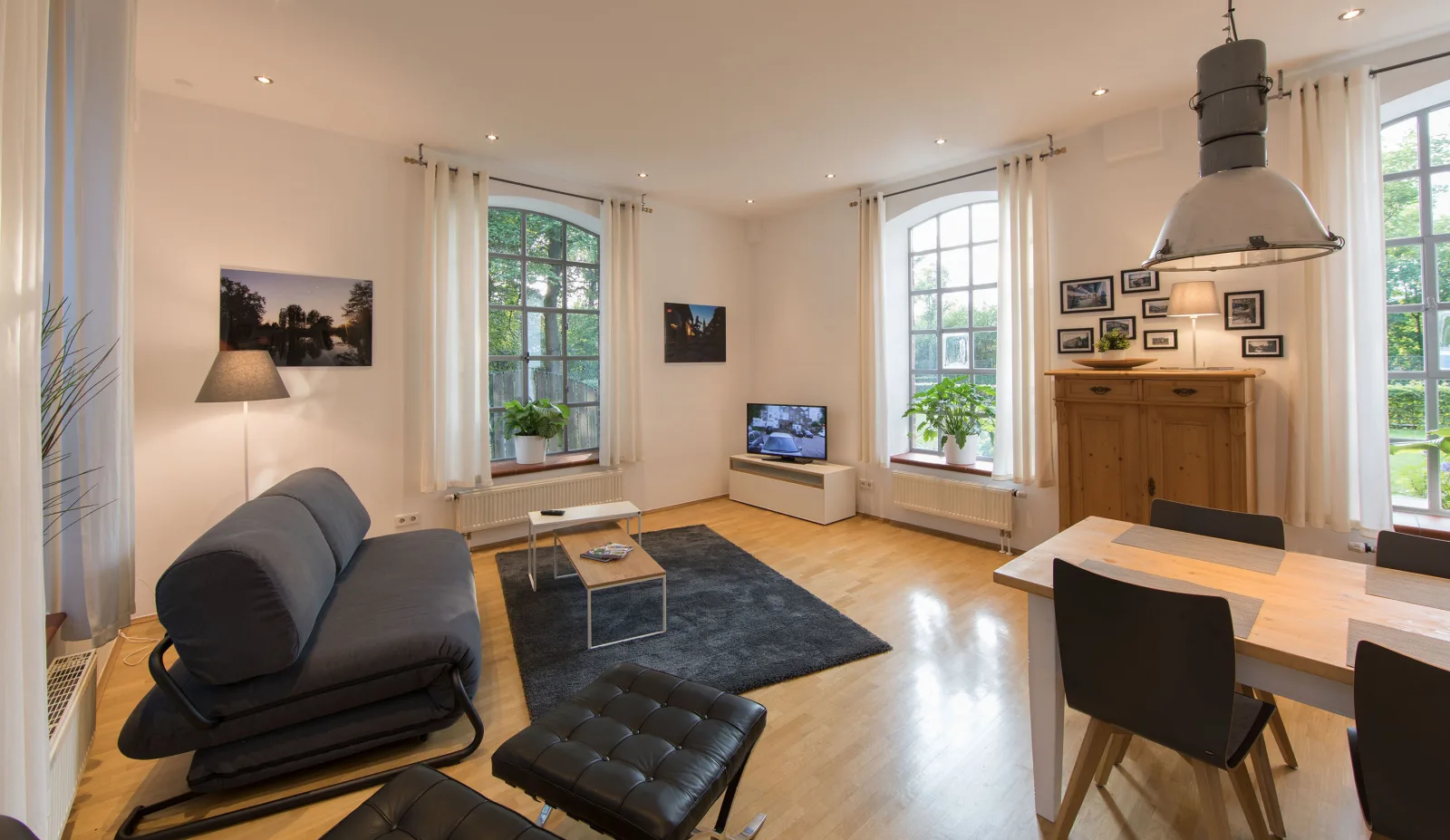 LokoMotel-Wohnung, Luxus Ferienwohnung im Lokschuppen