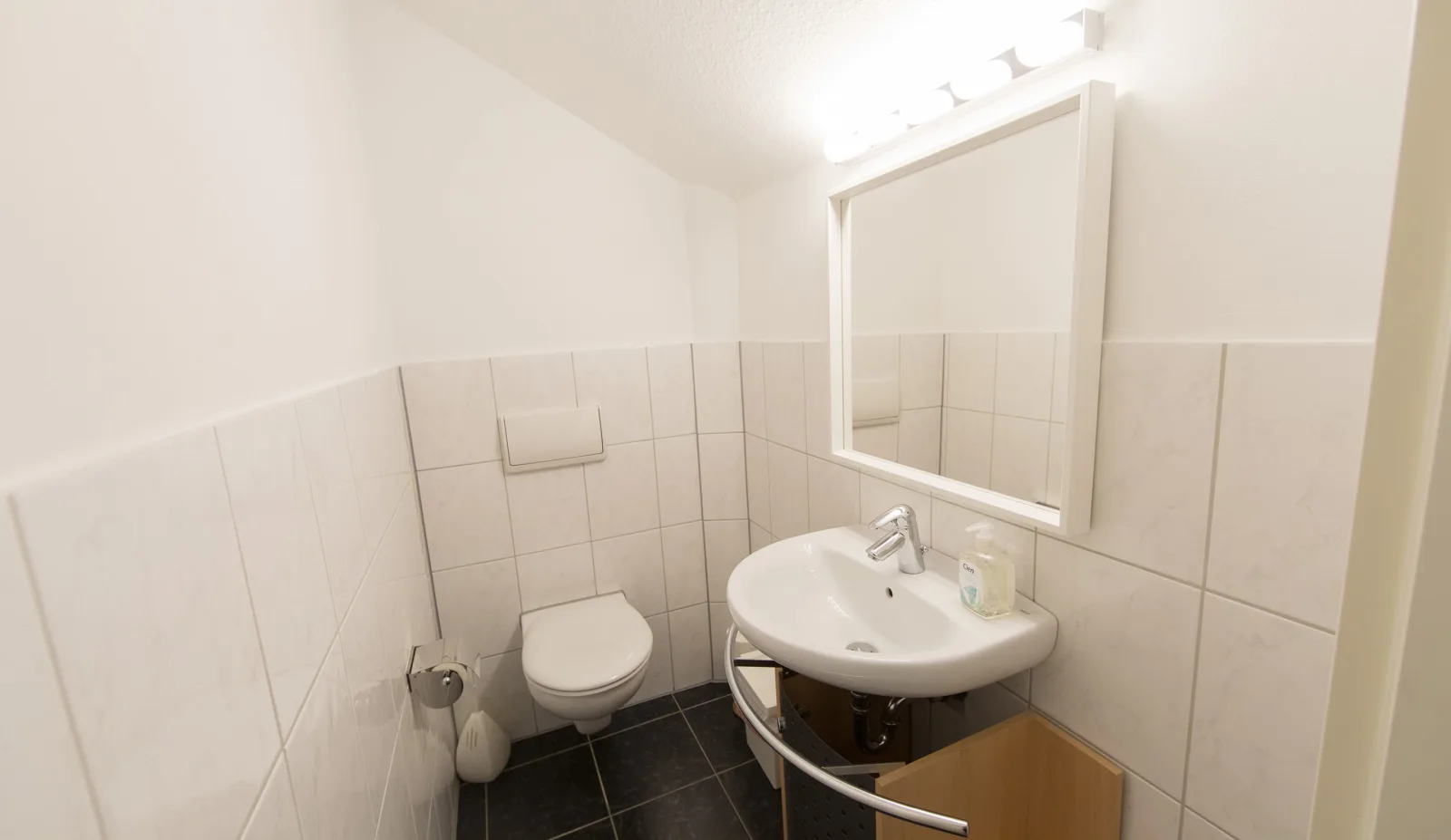 LokoMotel-Wohnung, Luxus Ferienwohnung im Lokschuppen