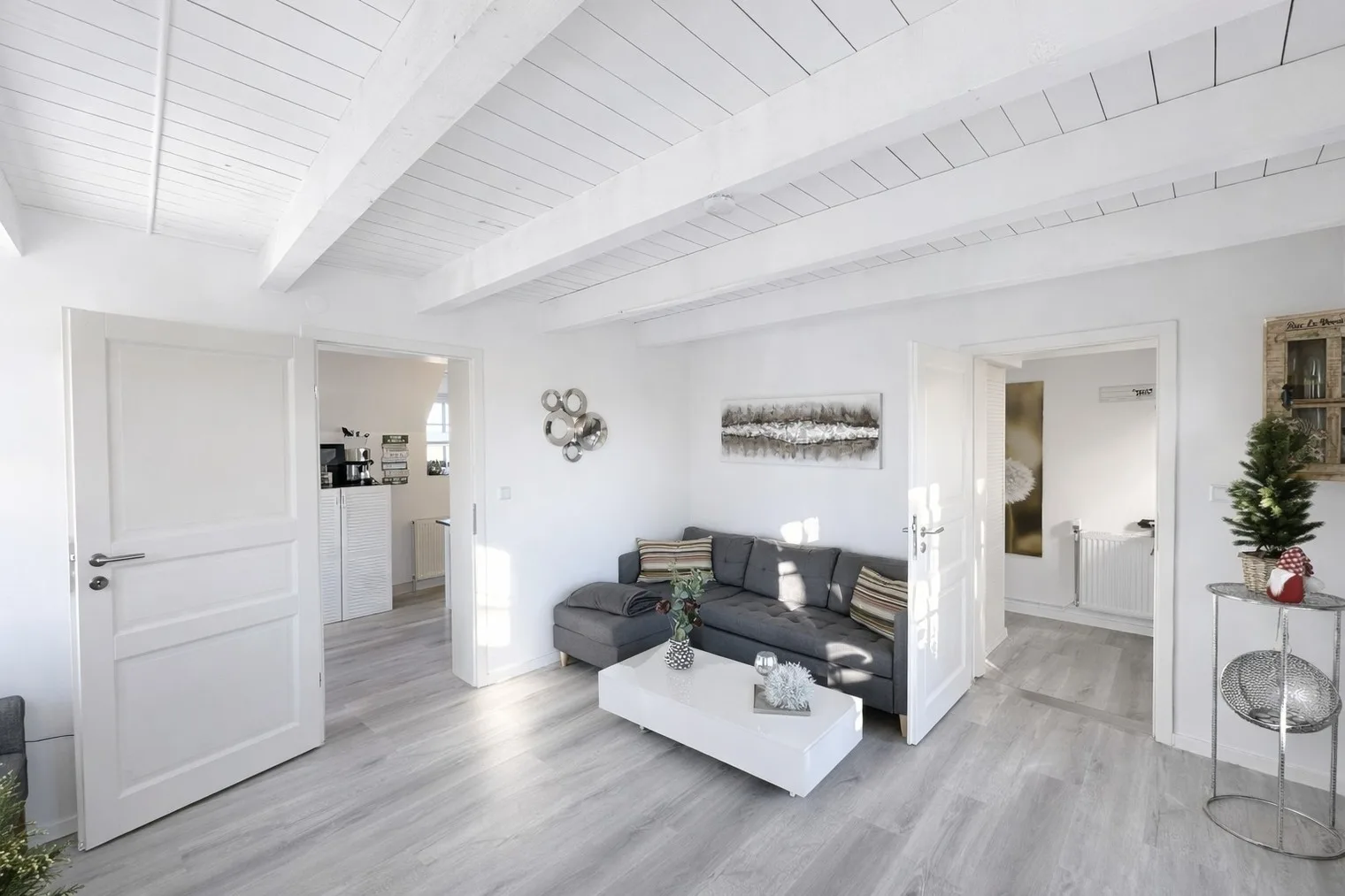 Ferienhaus : Huus an`t Diek, Maisonette Wohnung in Deichnähe, Nähe Norddeich