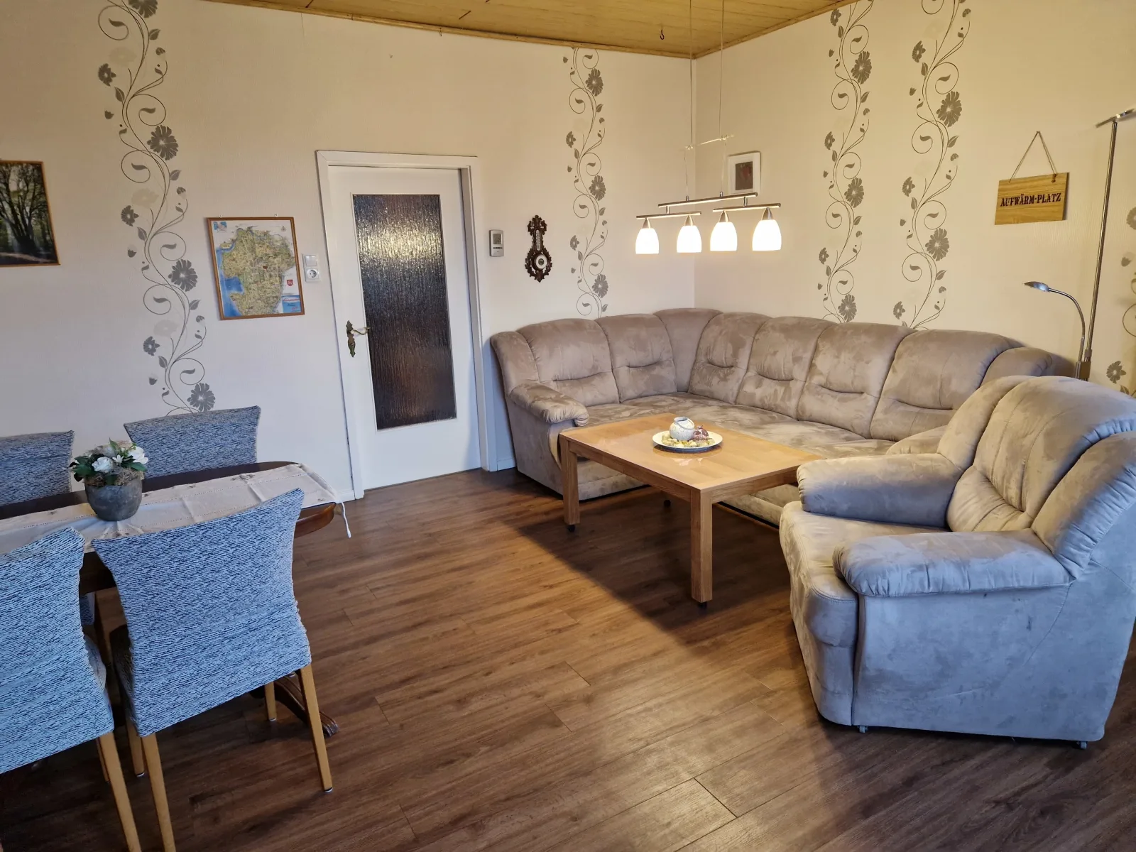 Großes Ferienhaus Nordhastedt  2- 6 Personen 16 km zur Nordsee  24 km Büsum  45km St. Peter Ording