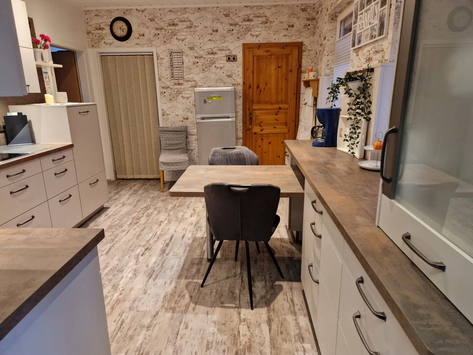 Großes Ferienhaus Nordhastedt  2- 6 Personen 16 km zur Nordsee  24 km Büsum  45km St. Peter Ording