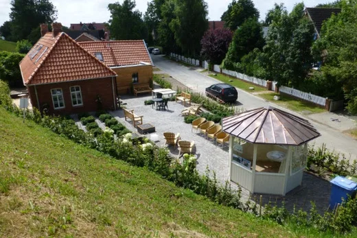 Deichhaus am Greetsieler Hafen / "Uroma Jaaptje"