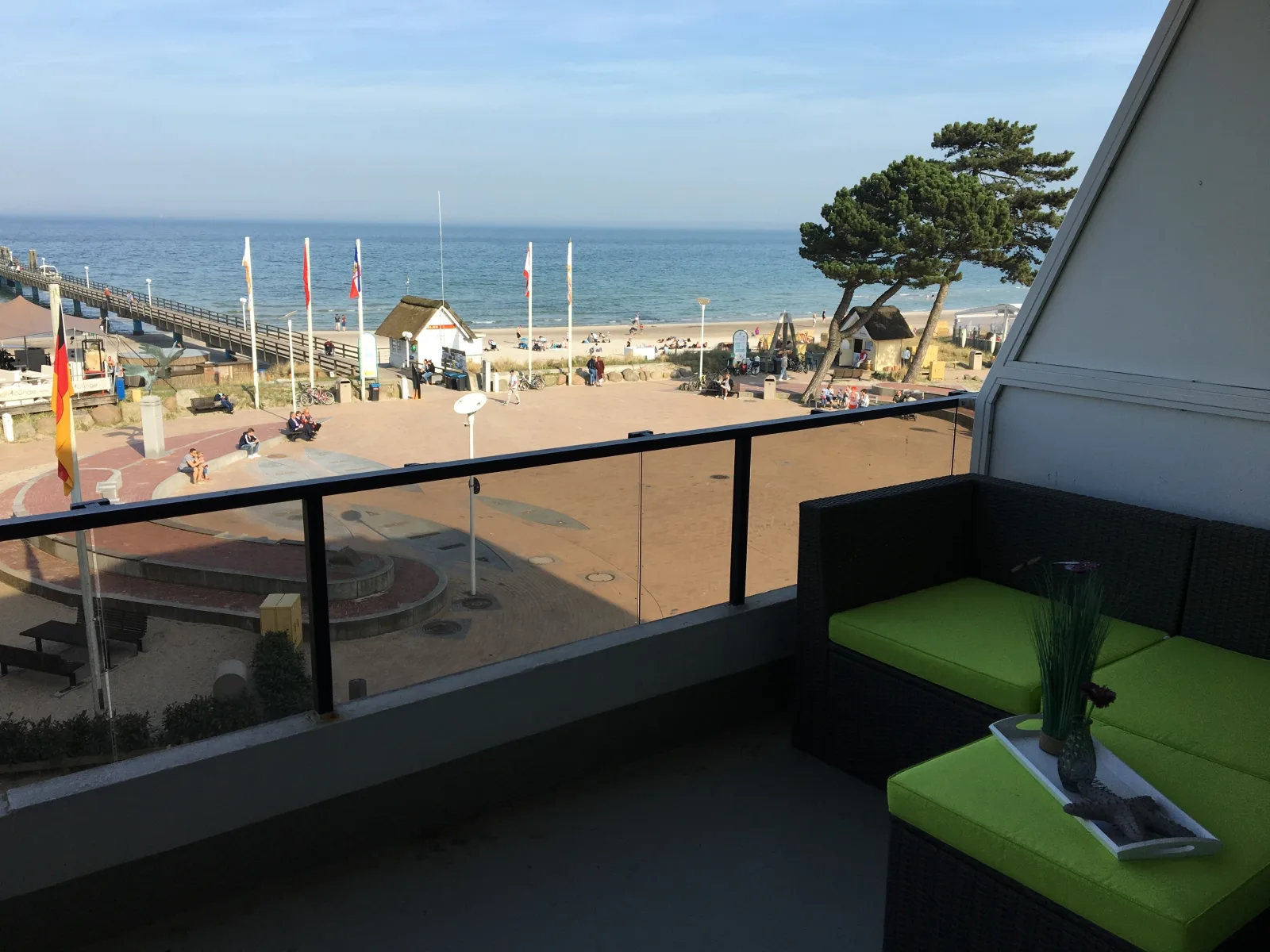 StrandSUITE Scharbeutz direkt an der Seebrücke MEERBLICK