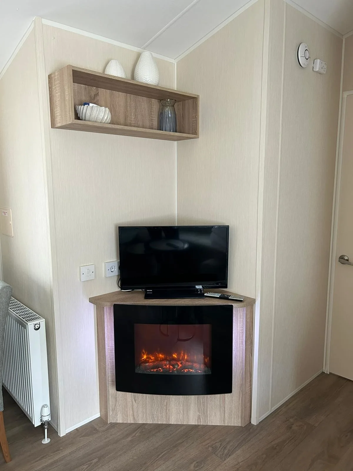 Chalet Kegelrobbe mir riesiger überdachter Terrasse am Kransburger See (544)