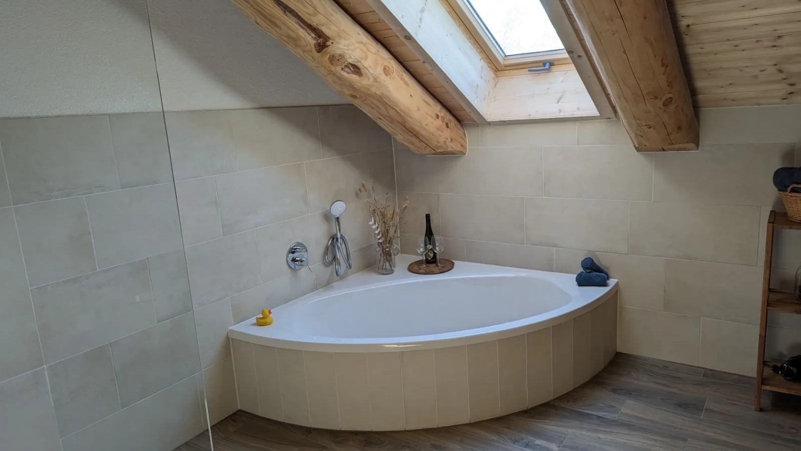 Waldzeit Lodge - Ferienwohnung Eule