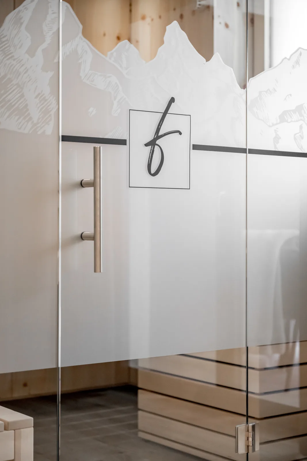 Falkners Five - Apartment four