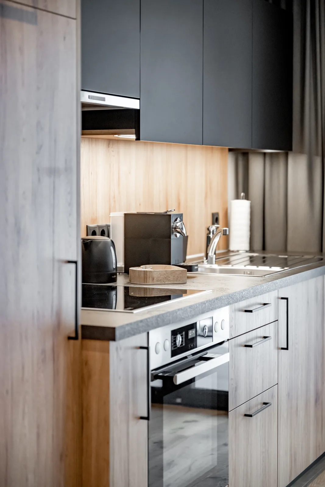 Falkners Five - Apartment five