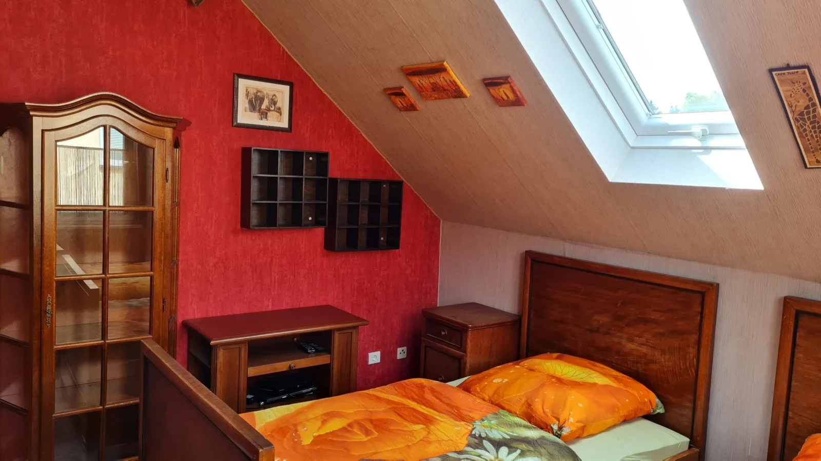 Pension Kapellenstraße - Ferienwohnung  mit individueller Ausstattung - jedes Zimmer ist anders. Komplette Küche.