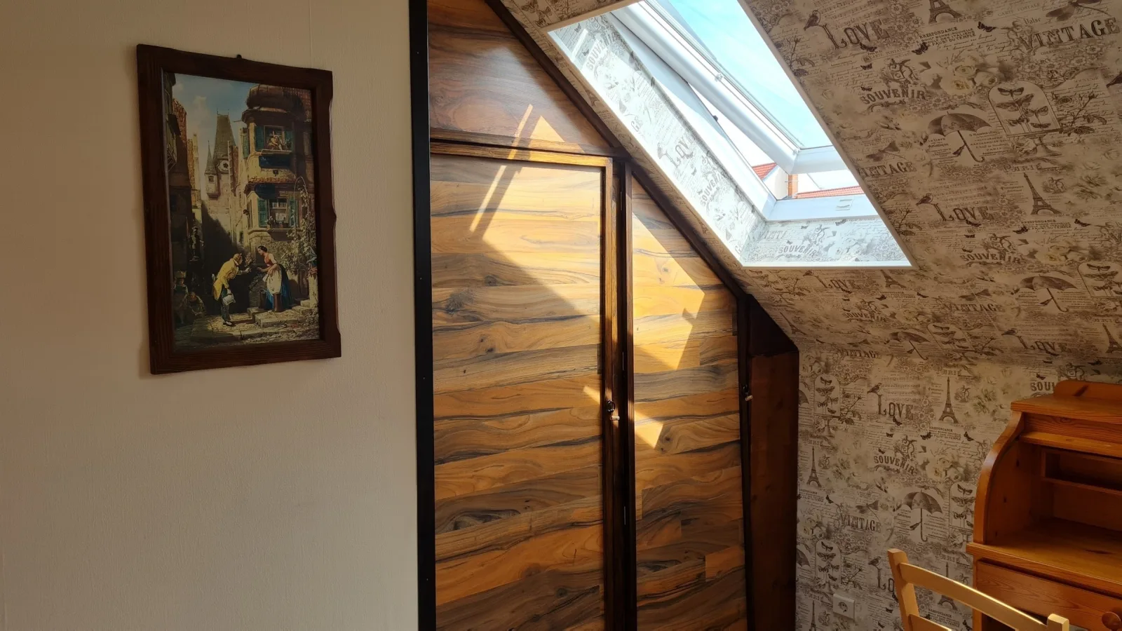 Pension Kapellenstraße - Ferienwohnung  mit individueller Ausstattung - jedes Zimmer ist anders. Komplette Küche.
