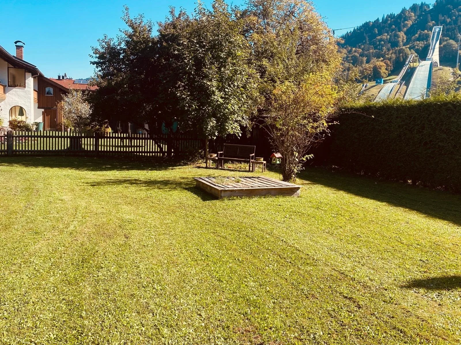 Ferienwohnung Partnacheck mit Terrasse und Garten