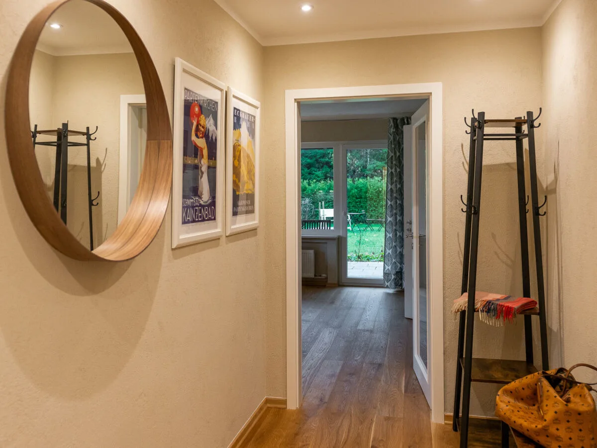Ferienwohnung Partnacheck mit Terrasse und Garten